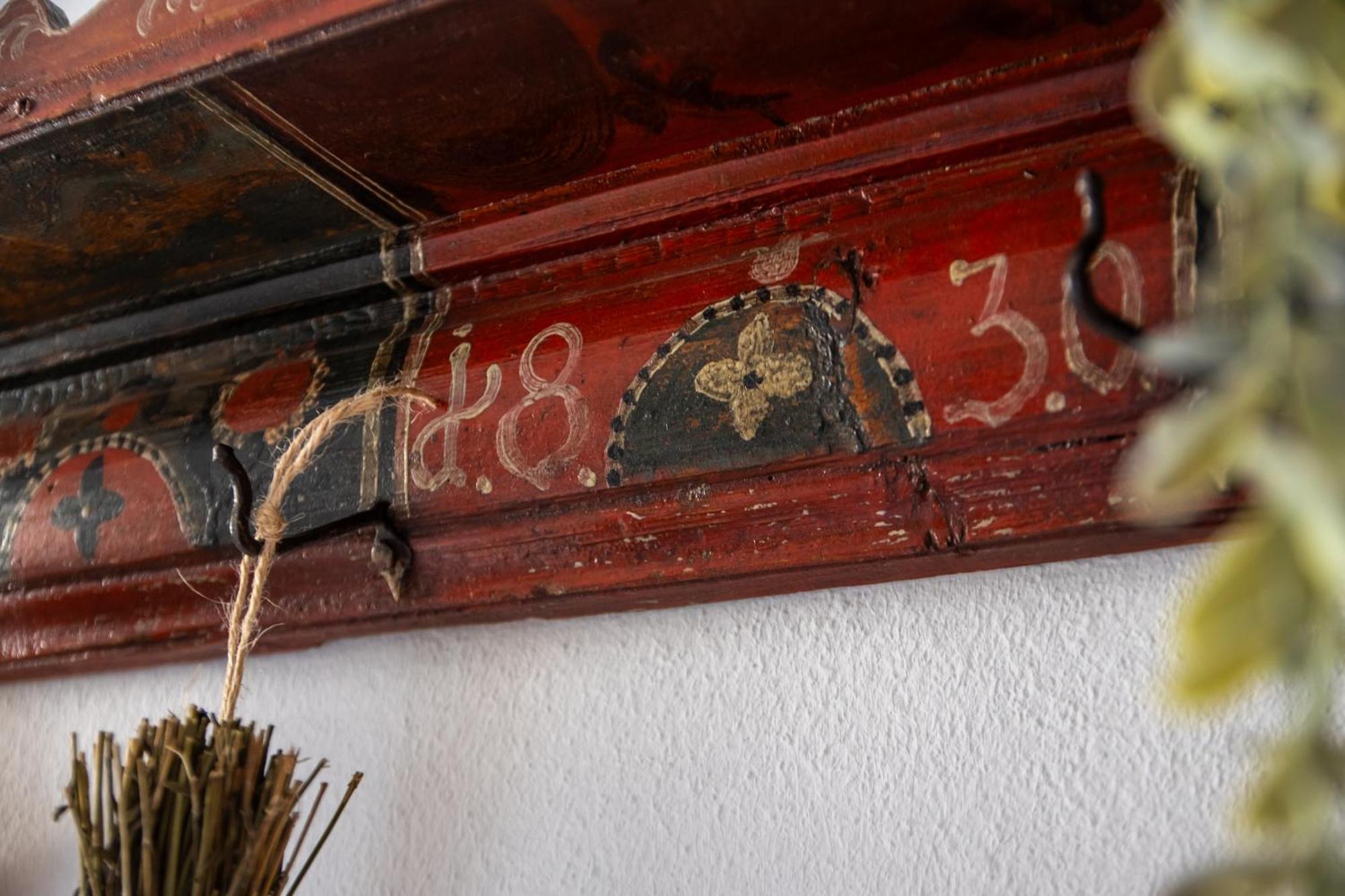 Bike House - 250-Year-Old Restored House In A Quiet Area Brasov Bagian luar foto